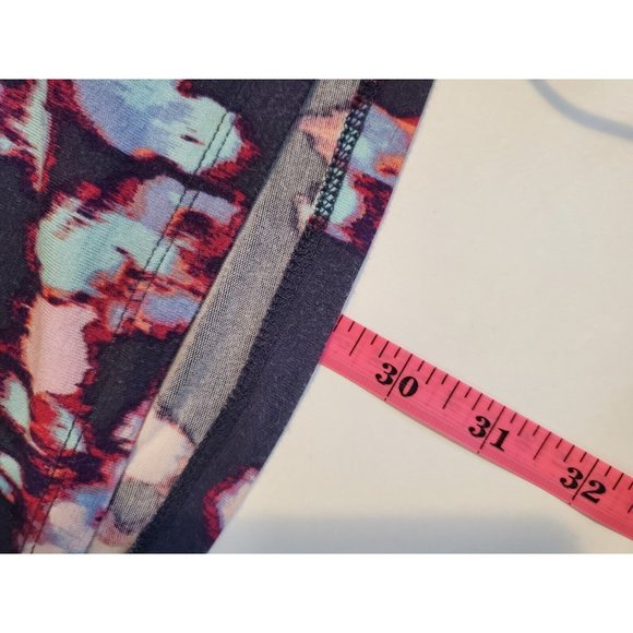 Livi Purple Watercolor Chest Cut-Out Blouse, Size 22/24 Mesh Design Rayon - Picture 7 of 7